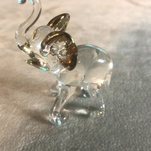 Hand blown Glass Miniature Art Glass Elephant Decor, Collectible